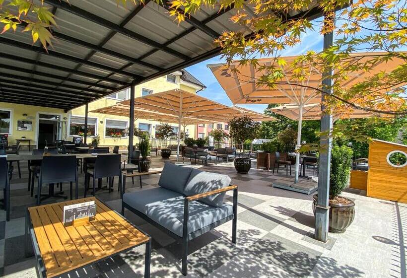 پانسیون Guest House Mlada Lipa