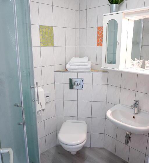 پانسیون Guest House Mlada Lipa