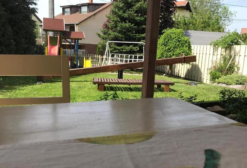 펜션 Kis Szárcsa Vendégház