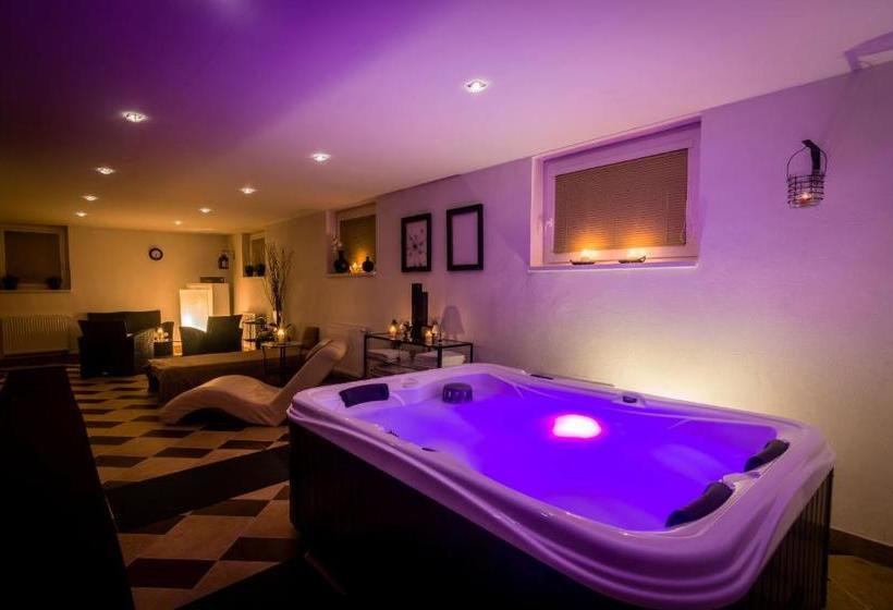 펜션 Penzion Raimund