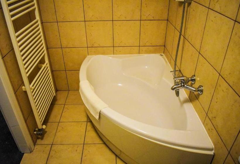 פנסיון Rendez Vous