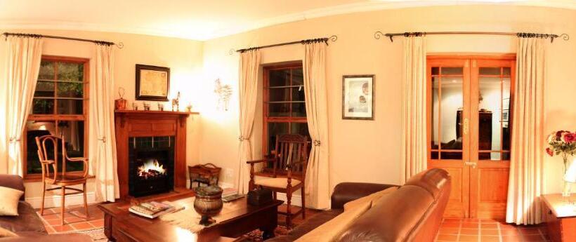 膳宿费 The Old Trading Post