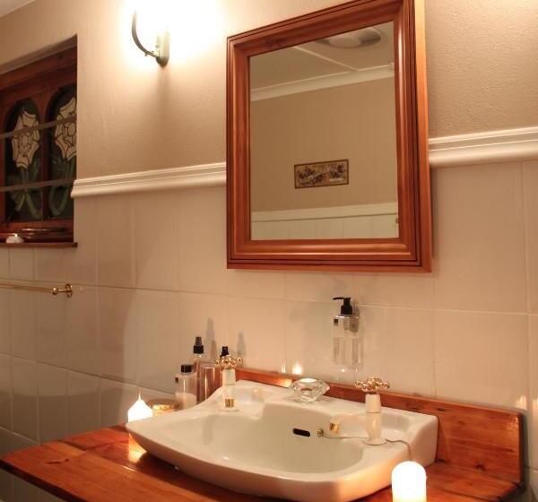 膳宿费 The Old Trading Post