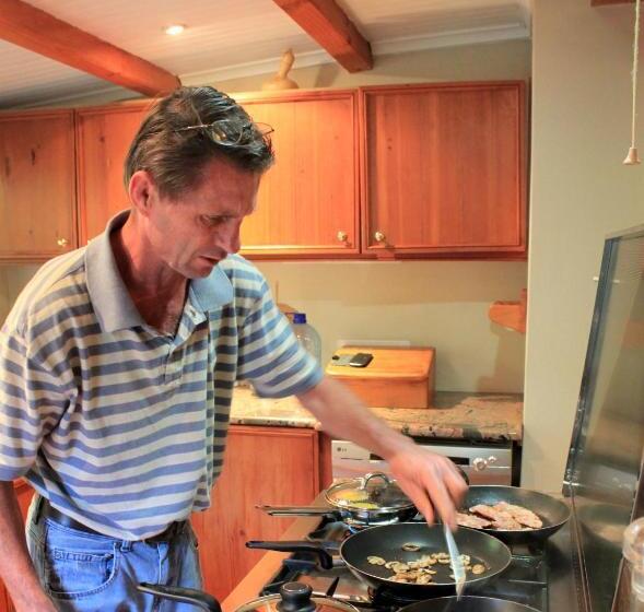 膳宿费 The Old Trading Post