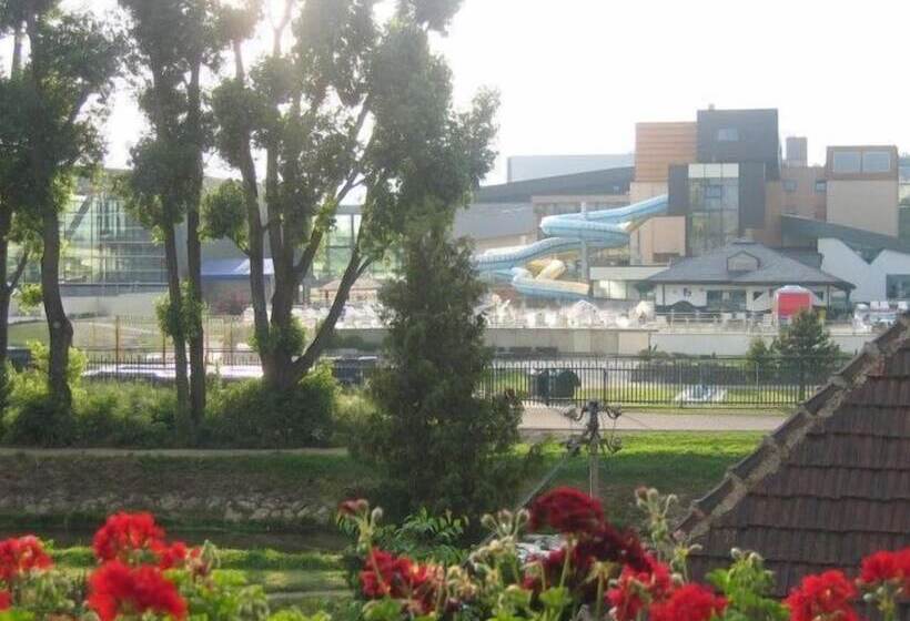 Pension Aqualand Free Parking