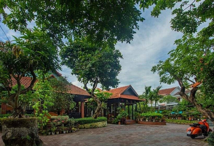 استراحتگاه Betel Garden Villa