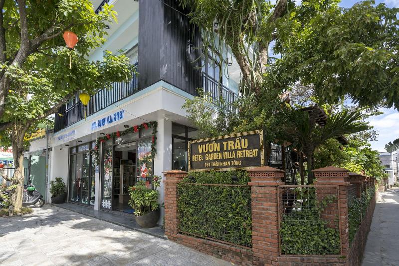 استراحتگاه Betel Garden Villa