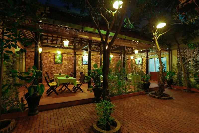 استراحتگاه Betel Garden Villa