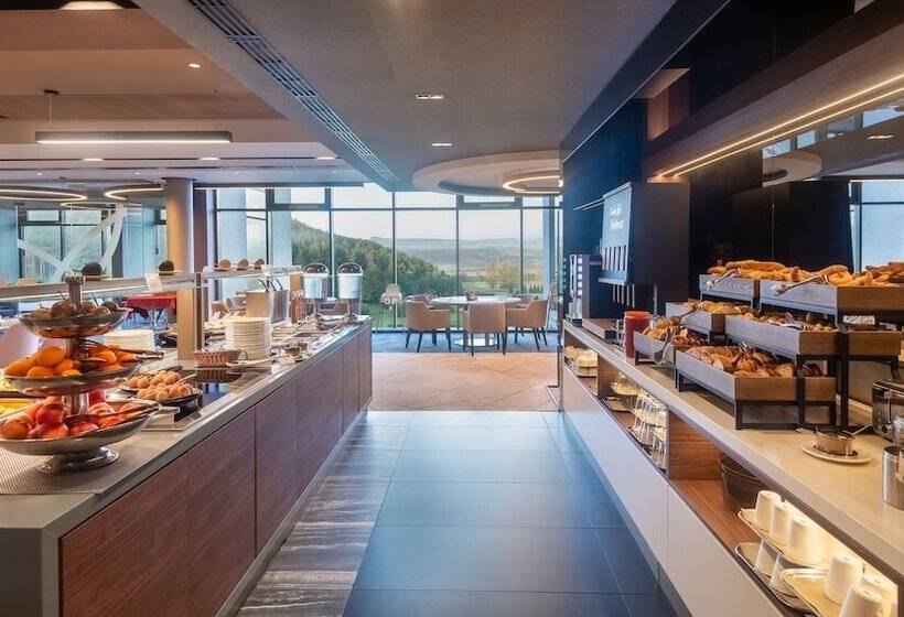 リゾートホテル Hunguest Saliris