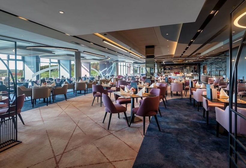 אתר נופש Hunguest Saliris