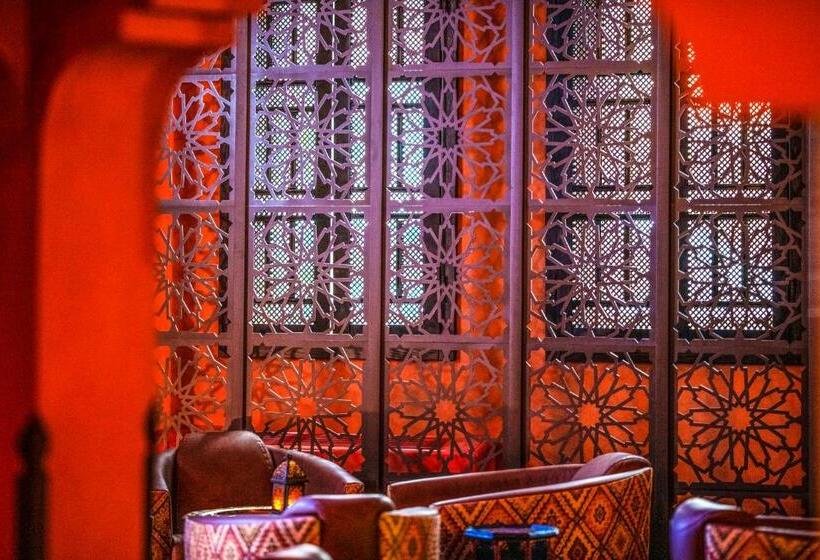 Mesés Shiraz Hotel Superior Adults Only