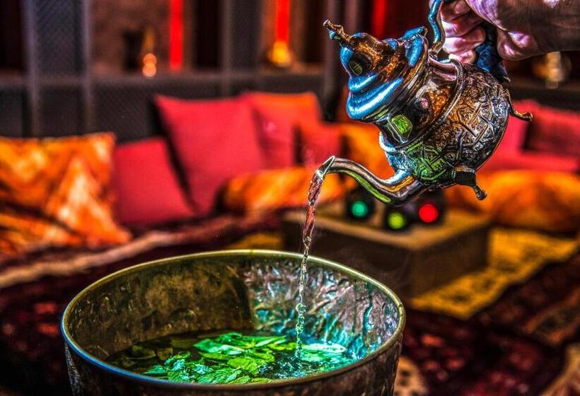 Mesés Shiraz Hotel Superior Adults Only