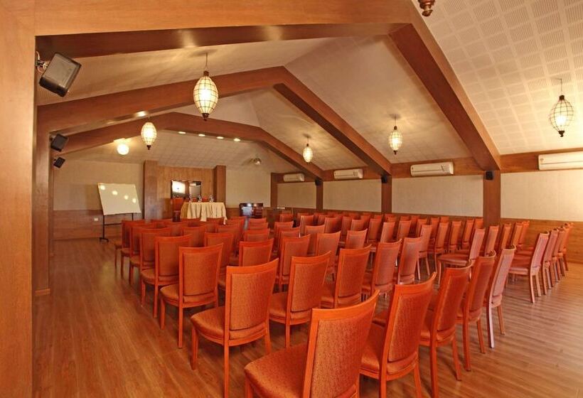 The Fern Gir Forest Resort, Sasan Gir   A Fern Crown Collection Resort