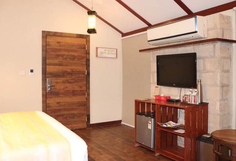 The Fern Gir Forest Resort, Sasan Gir   A Fern Crown Collection Resort