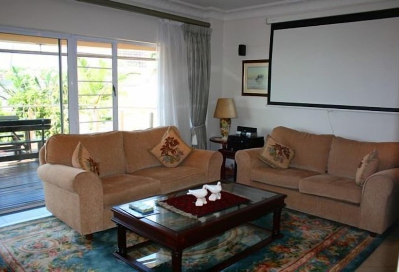 The Sandringham Bed & Breakfast And Self Catering