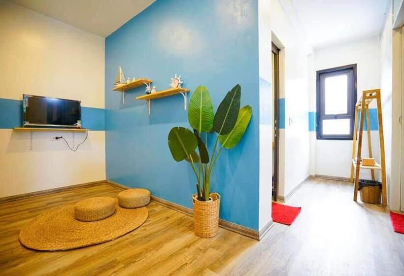 5 To 10 Bedrooms Houses