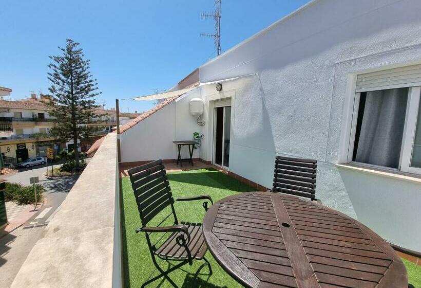 600m De La Playa, Terraza Soleada