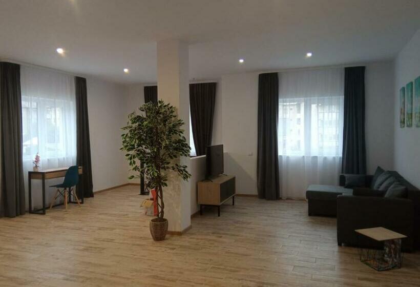 Apartament Lângă Catedrala