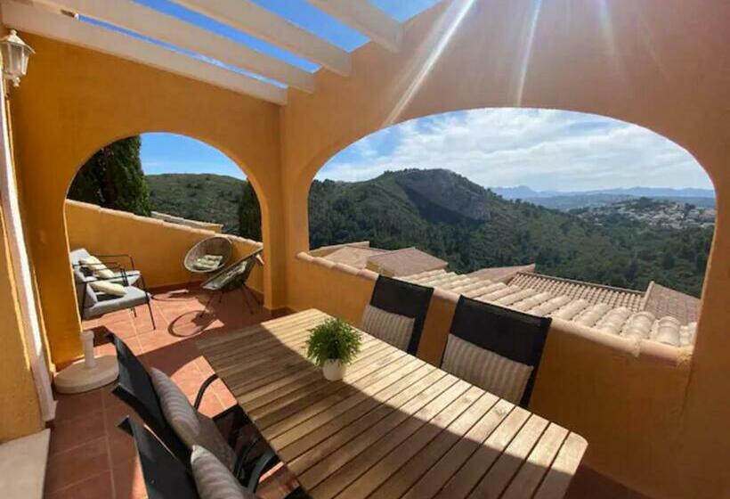 Apartamento Con Terraza En Cumbre Del Sol