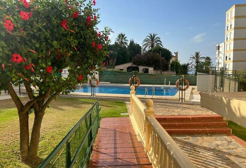 Apartamento Con Piscina Y Barbacoa