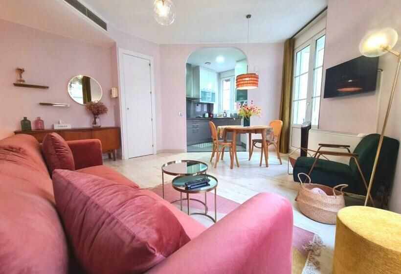 Dos Torres Arte En Balcones   Calle Alfonso I