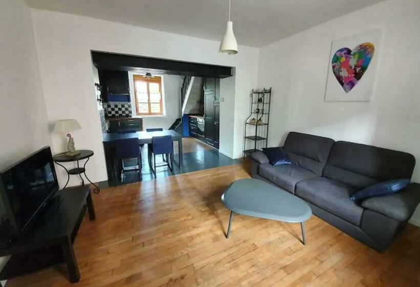 House With Terrace Near The Lake Gérardmer