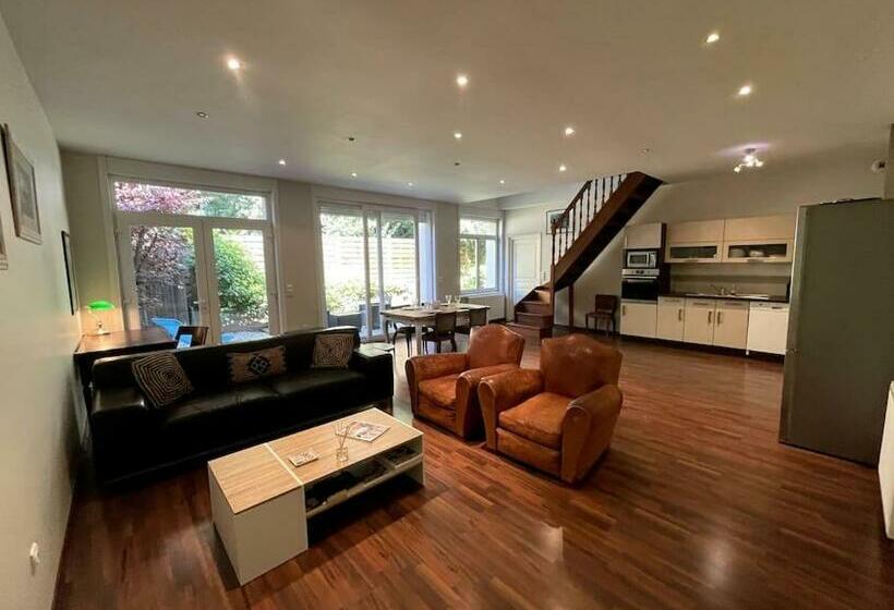 La Liberté, Loft De 90 M2 Rénové En Centre Ville Avec Terrasse Amenagee