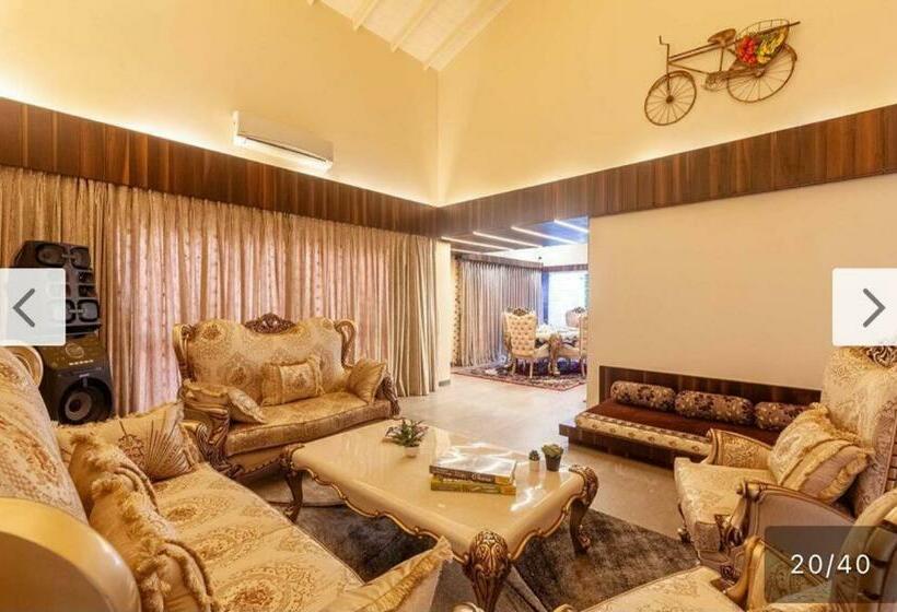 Silver Wood Kardnea 3bhk