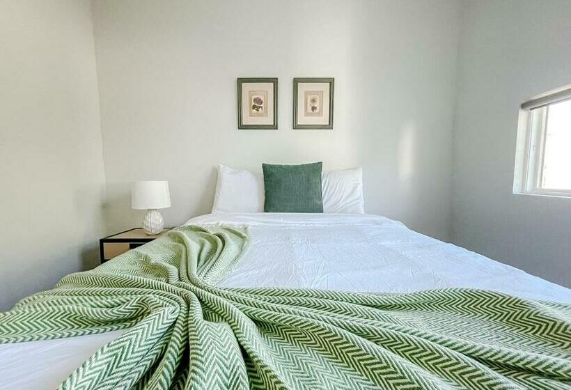 Sleepover 1bd 1ba Downtown Bowling Green Apartments