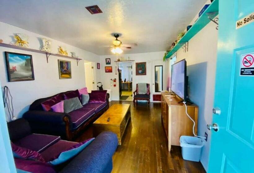 Wizard Cottage Sleeps 5 Adults Pets Welcome   1 Mile To Ft. Sill