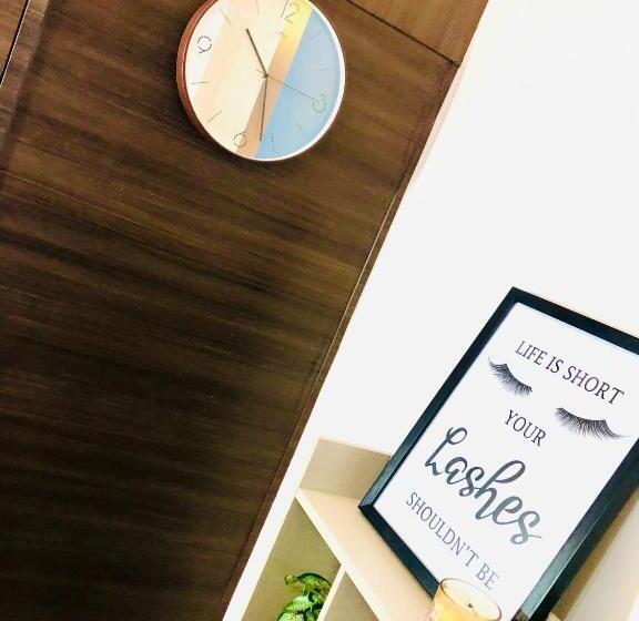 Air Residence 1br With Balcony Free Netflix And Disney Plus