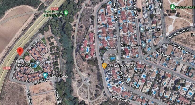 Apartamento En Mil Palmeras Ref. 052