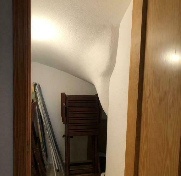 Apartamento En Mil Palmeras Ref. 052