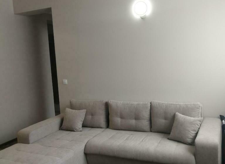 Best Aparthotel Ever! Next To Airport Otopeni