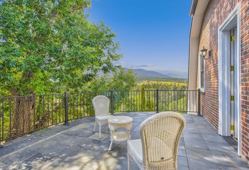 Broadmoor Luxury Mansion 5 Star Experience Theater Cheyenne Mountain Views