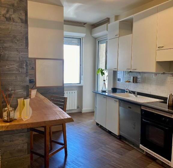 Delizioso Trilocale A Due Passi Dal Mare Di Albenga