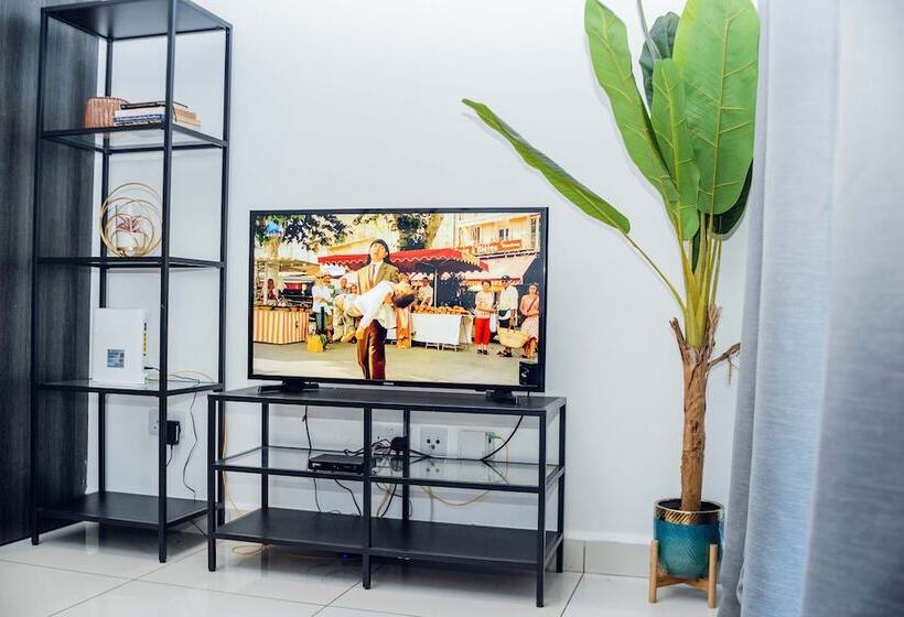 Sunway Luxury At Embassy Gardens