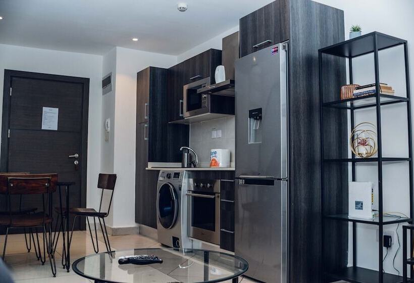 Sunway Luxury At Embassy Gardens