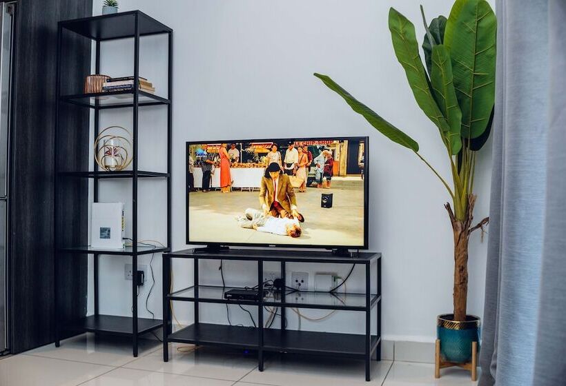 Sunway Luxury At Embassy Gardens