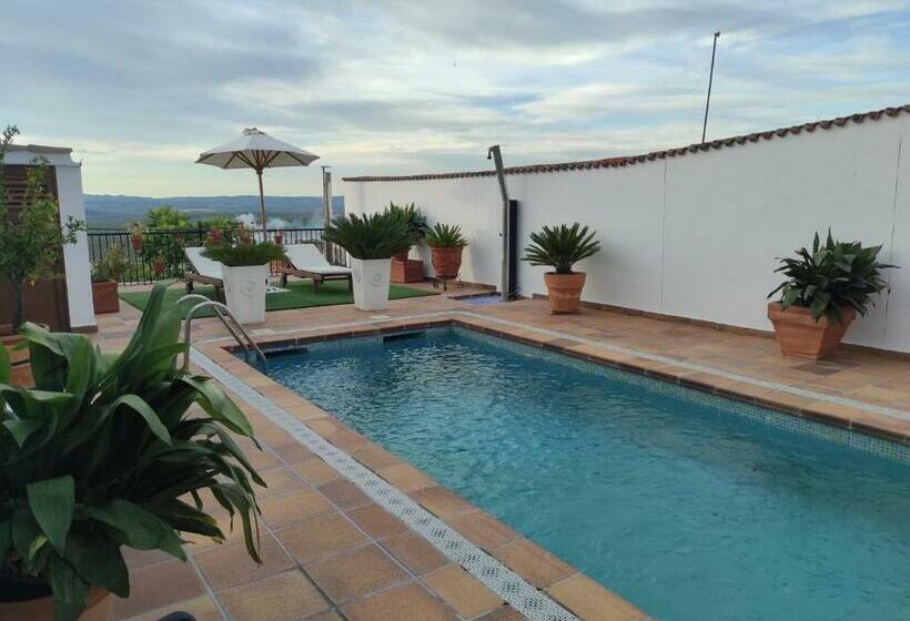 Encantadora Casa Con Piscina Privada Y Vistas Panorámicas
