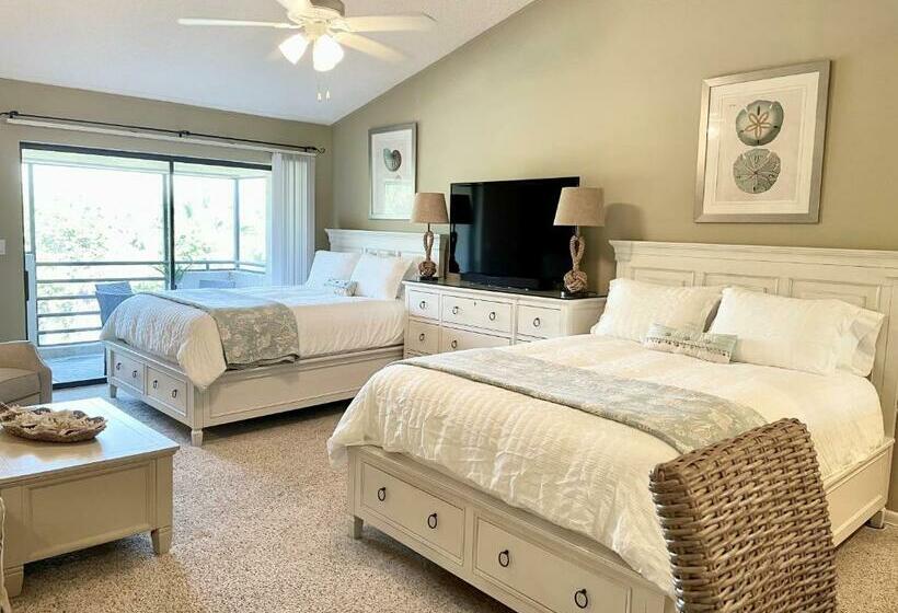 Gated Sawgrass Beach Club Villa In Sawgrass Country Club