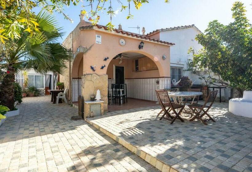 Global Ardiaca   500 M To The Beach