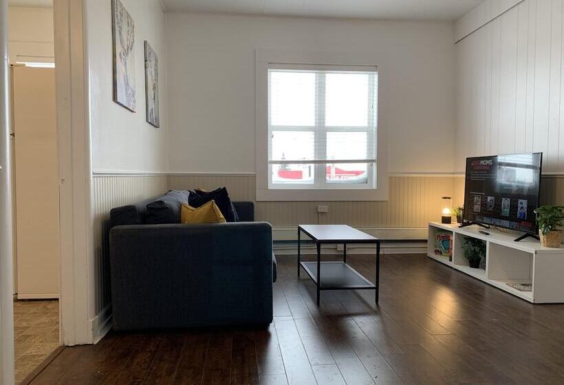 Gorgeous 1 Bedroom Condo Location Wifi