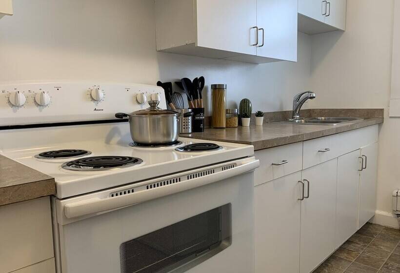 Gorgeous 1 Bedroom Condo Location Wifi