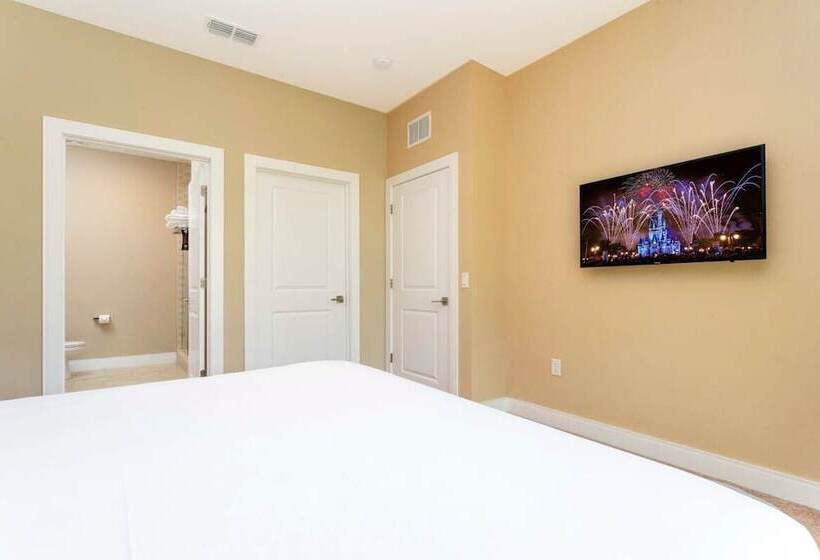 Wonderful 4 Bd Near Disney @magicvillage 3092