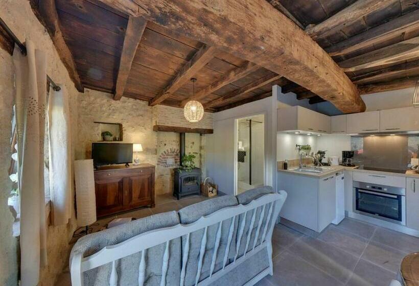 Maison De Charme 18e Siècle Avec Jardin, Parking Et Modernité – Proche De Vichy Et Charroux   Fr 1 4