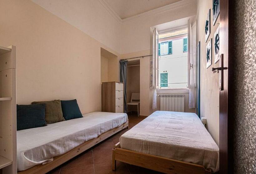 Il Nido Di Arianna Nel Centro Di Loano