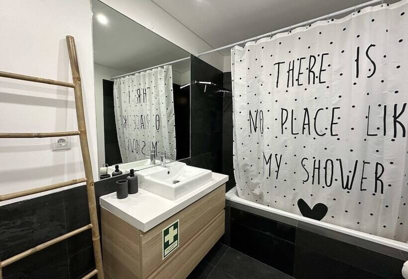 Iva S Panoramic Sesimbra By Trip2portugal