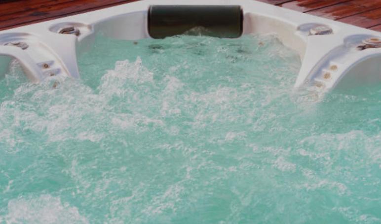 La Petite Duchesse Jaccuzzi