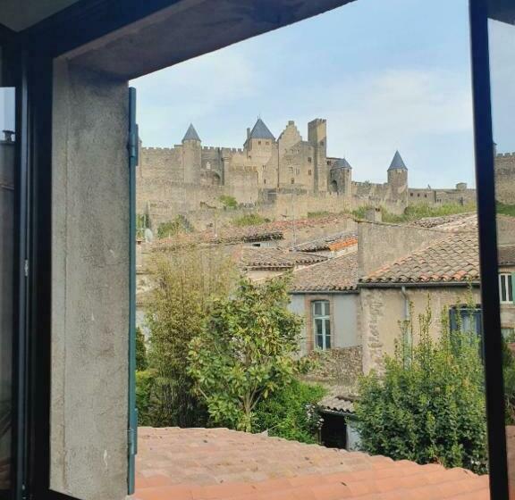 Maison Avec Jardin Au Pied De La Cité Médiévale